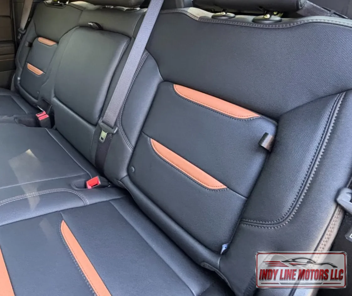 2024 GMC Sierra 2500HD AT4 - Photo 17