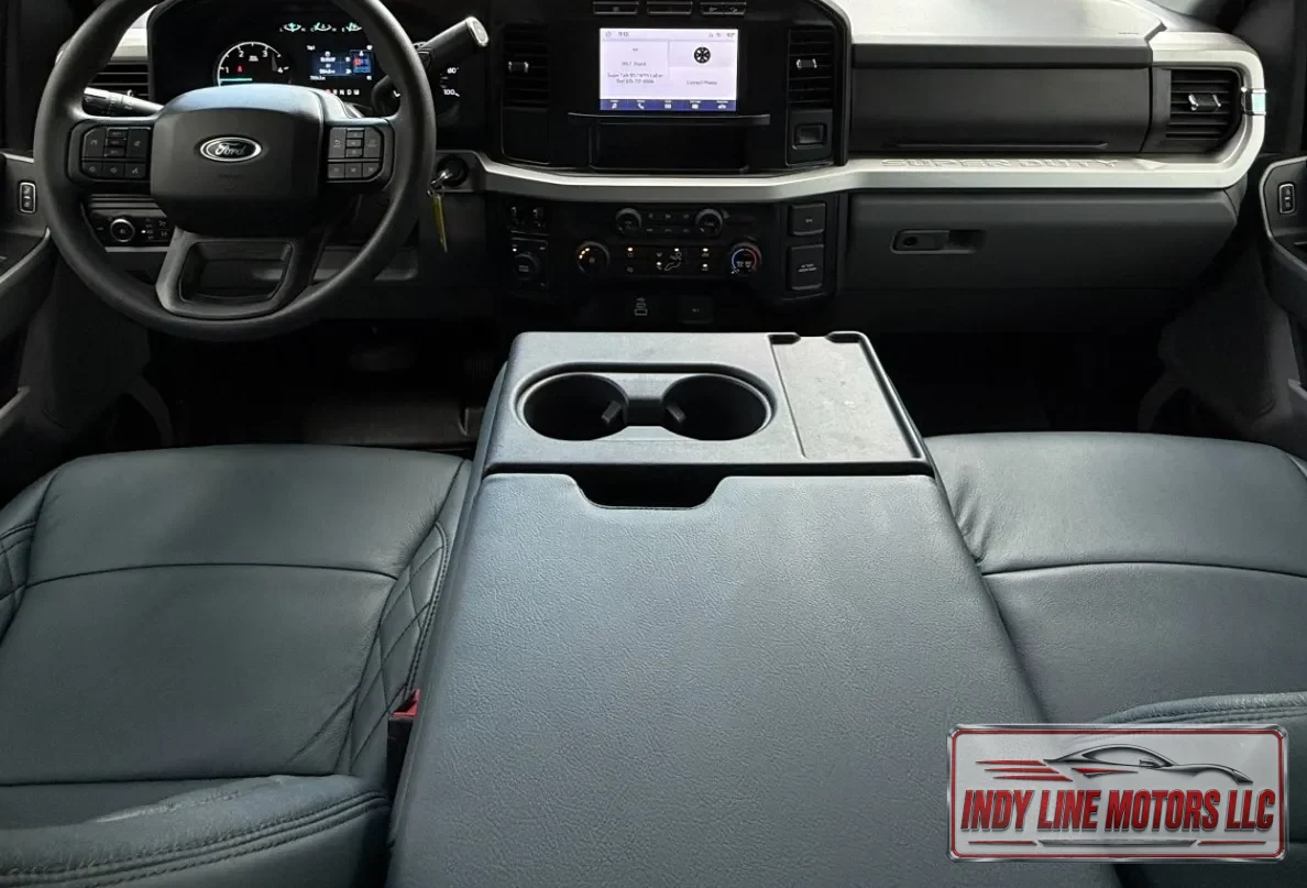 2024 Ford F-350 Super Duty XLT - Photo 15