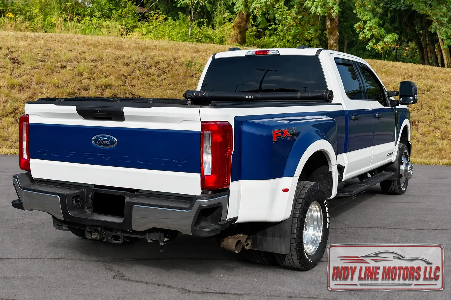 2024 Ford F-350 Super Duty XLT - Photo 5
